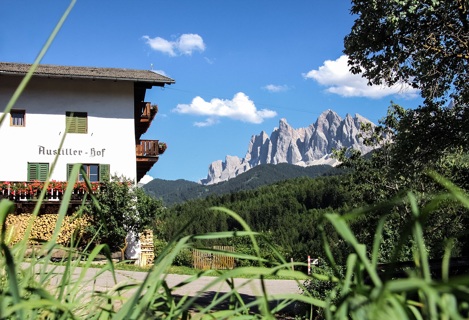 Urlaub Bauernhof Villnoess Dolomiten 02